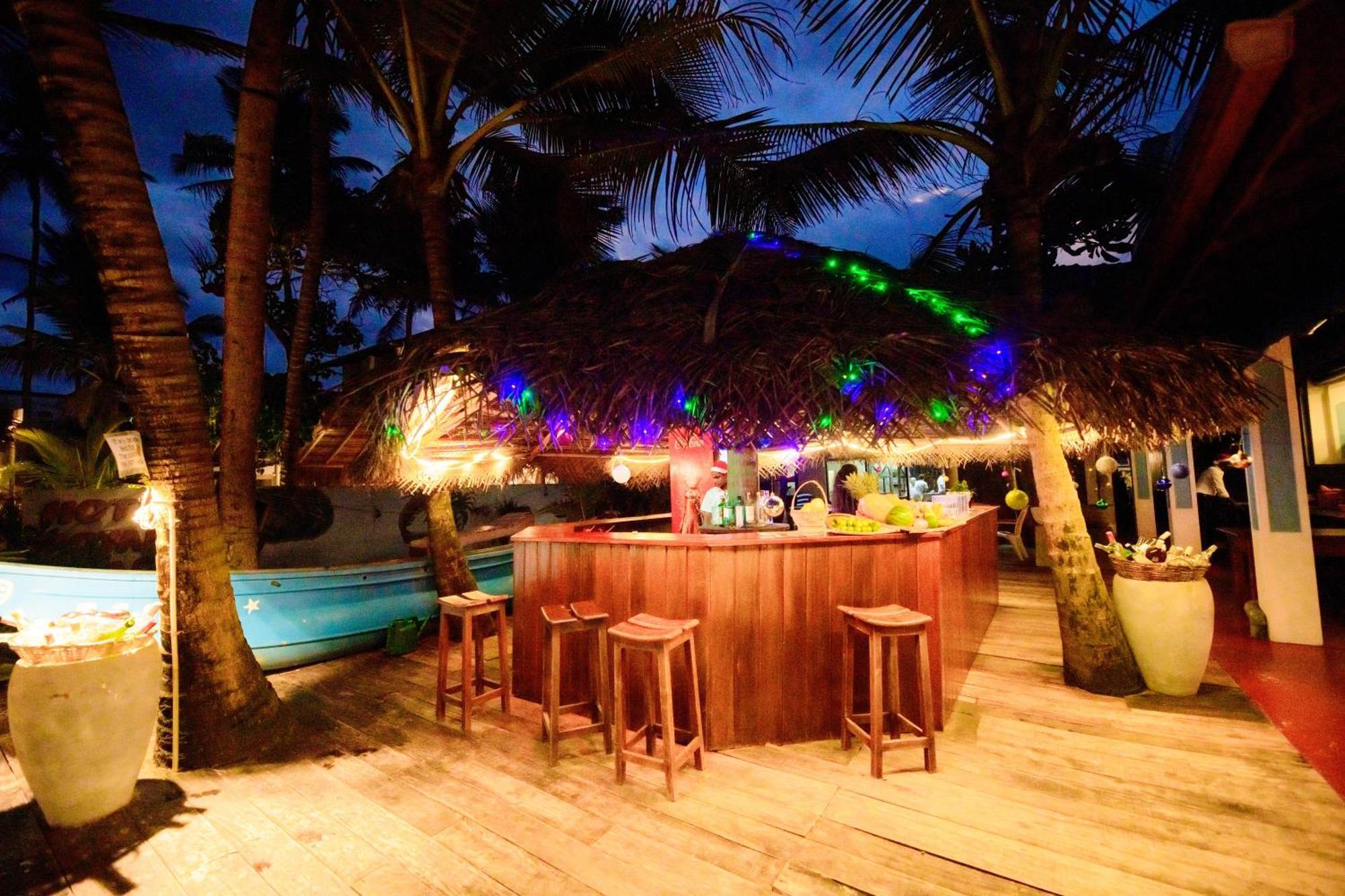 Royal Beach Hotel & Restaurant Hikkaduwa Extérieur photo