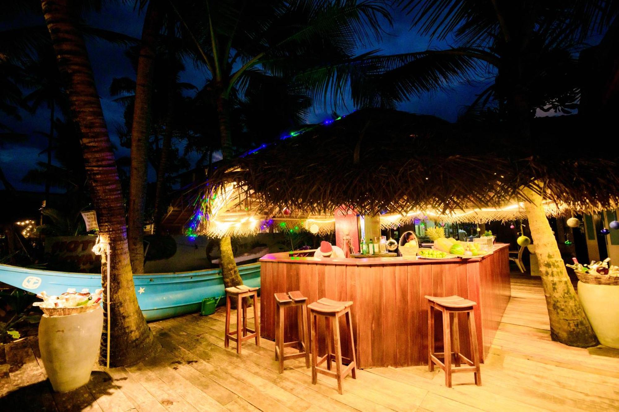 Royal Beach Hotel & Restaurant Hikkaduwa Extérieur photo
