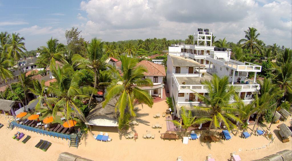 Royal Beach Hotel & Restaurant Hikkaduwa Extérieur photo