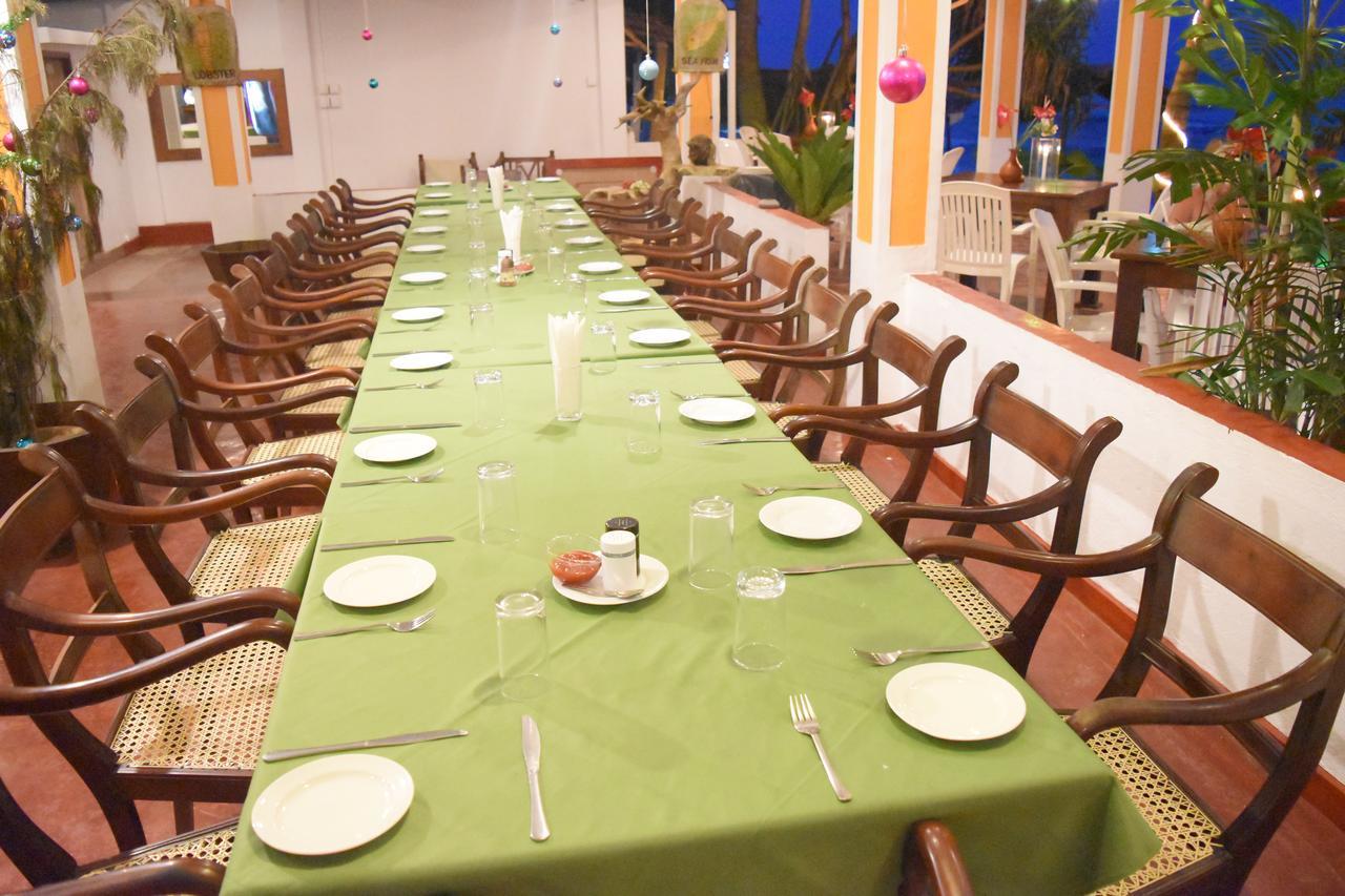 Royal Beach Hotel & Restaurant Hikkaduwa Extérieur photo